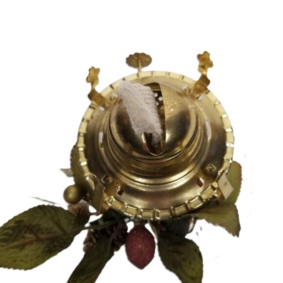 Vintage Lamplight Farms Glass Oil Lamp Hurricane Chimney Brass Burner Decor - Picture 8 of 11